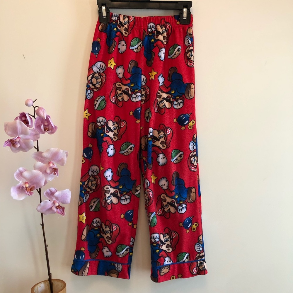 Boys Nintendo Super Mario Pajamas Set Size 6/7 - Picture 6 of 8